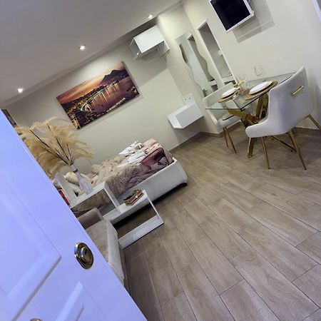 La Dimora Dei Sogni Sedil Capuano Home Suite Napoli Ngoại thất bức ảnh