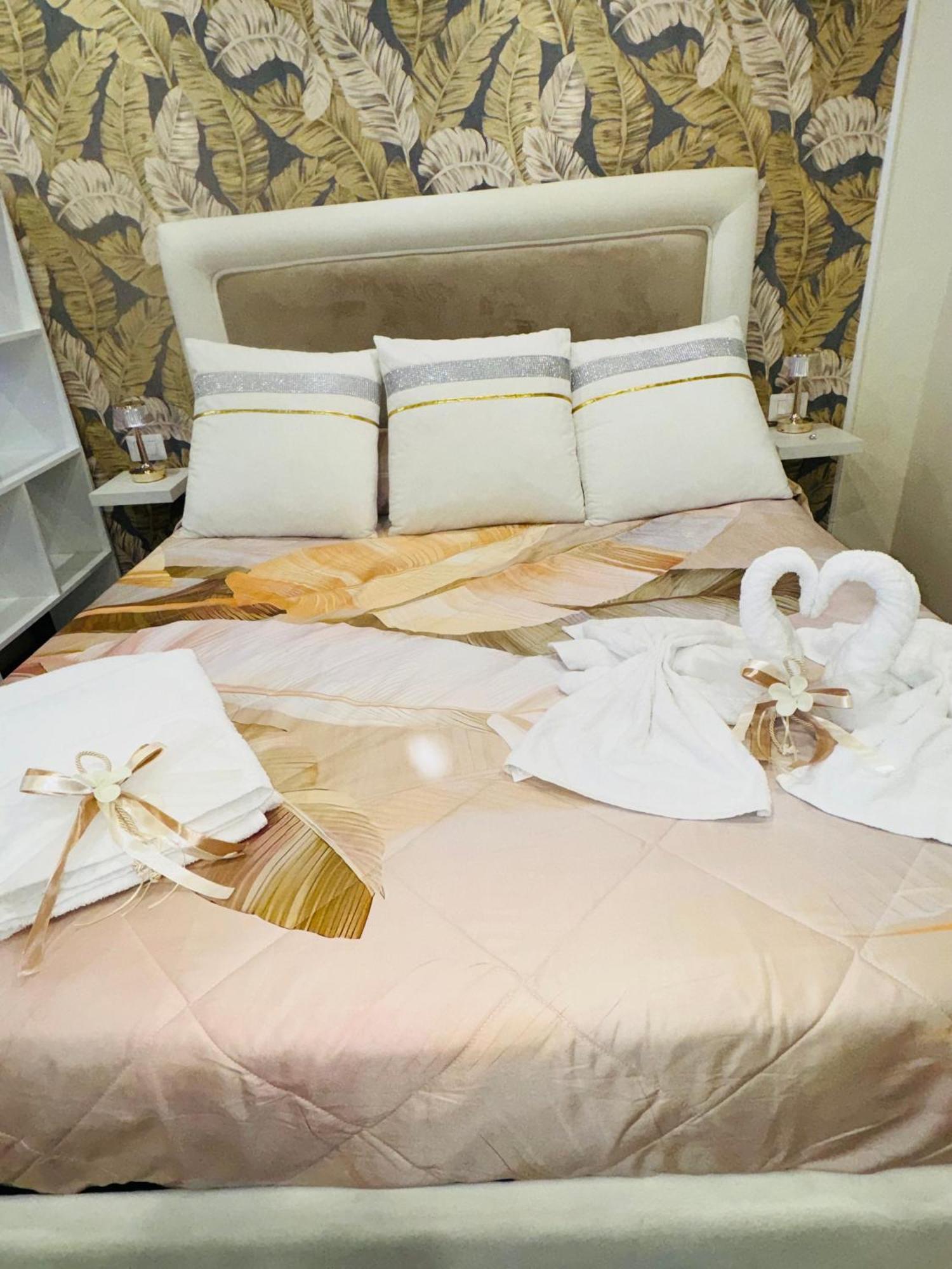 La Dimora Dei Sogni Sedil Capuano Home Suite Napoli Ngoại thất bức ảnh