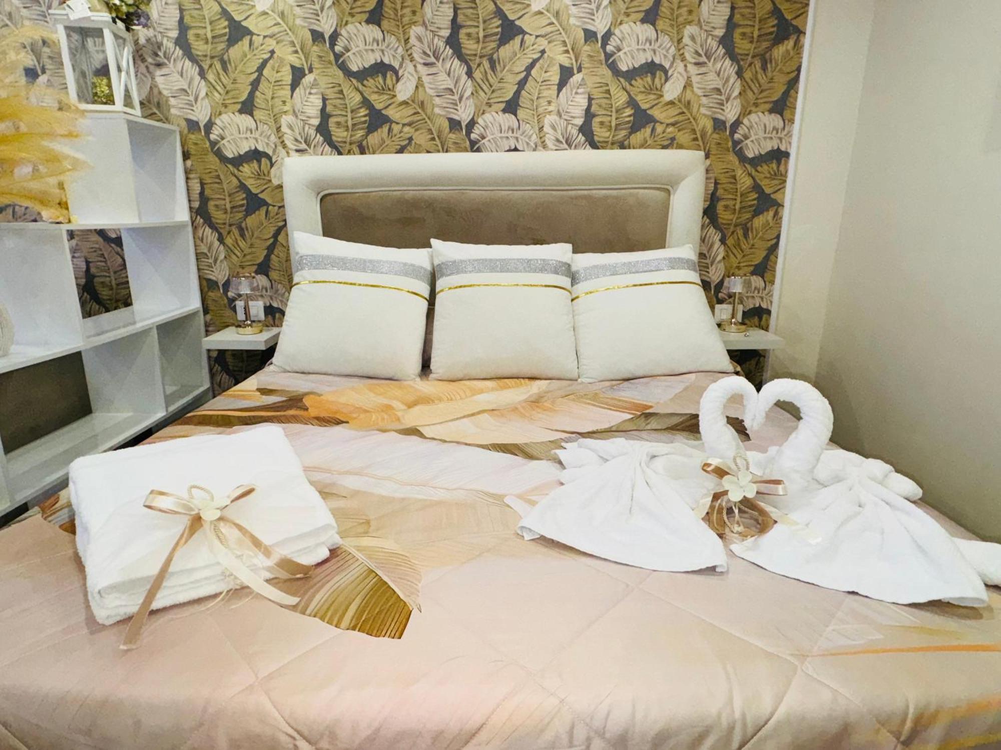 La Dimora Dei Sogni Sedil Capuano Home Suite Napoli Ngoại thất bức ảnh