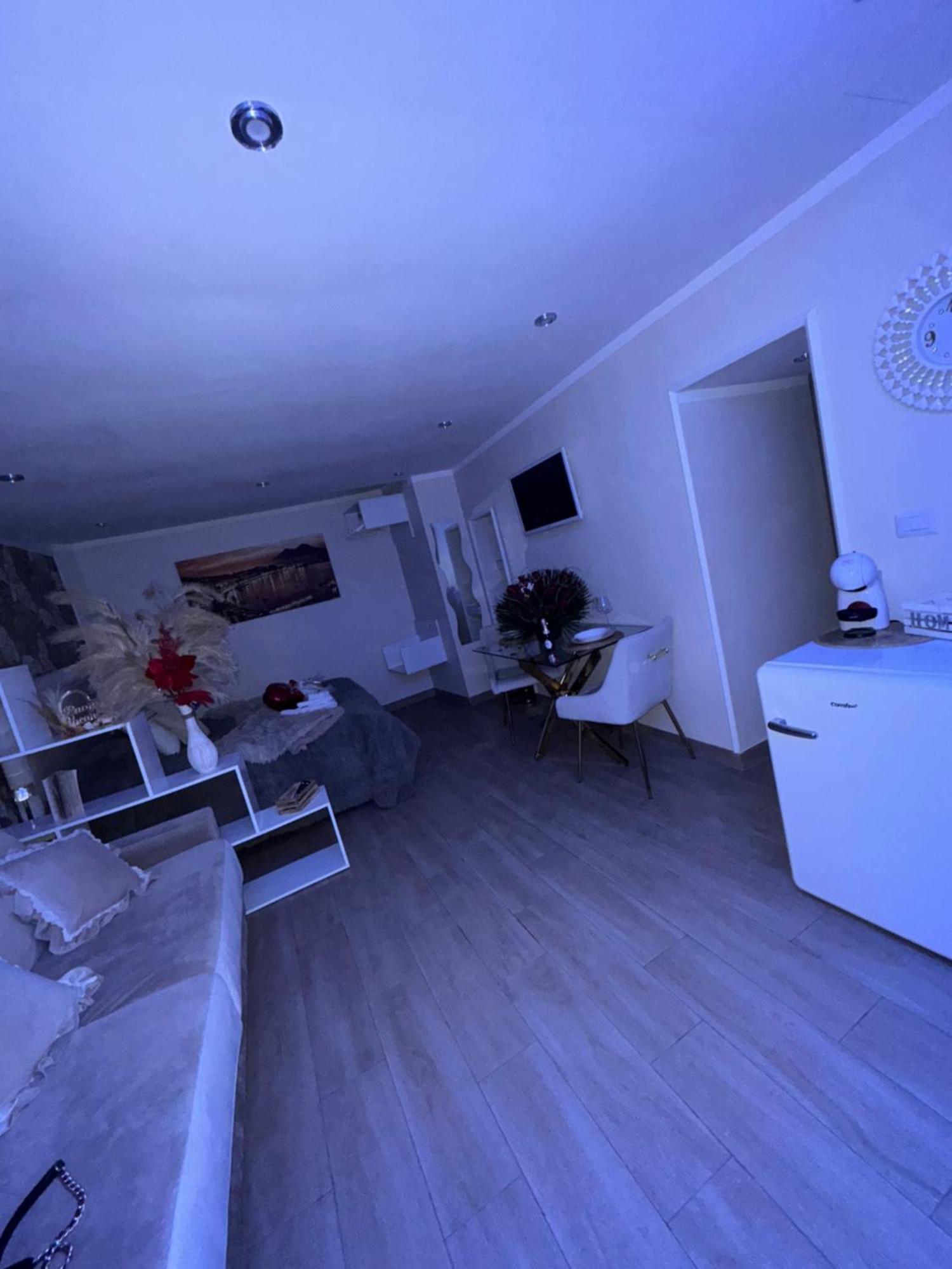 La Dimora Dei Sogni Sedil Capuano Home Suite Napoli Ngoại thất bức ảnh